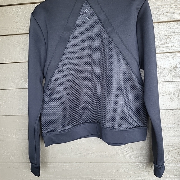 Fabletics - Picture 3 of 9